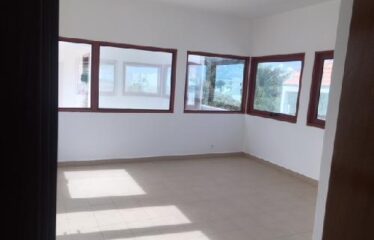 8 room villa for rent in Almadies