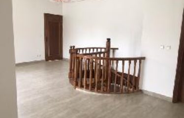 8 room villa for rent in Almadies