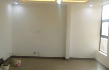 3 bedroom apartment living room for rent in Mermoz