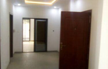 3 bedroom apartment living room for rent in Mermoz