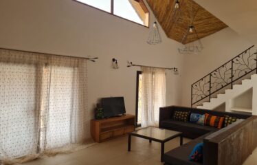 Beautiful furnished 7-room villa in residence for rent in nianing