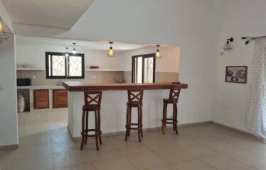 Beautiful furnished 7-room villa in residence for rent in nianing