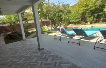 Beautiful furnished villa F4 in residence for rent in Saly