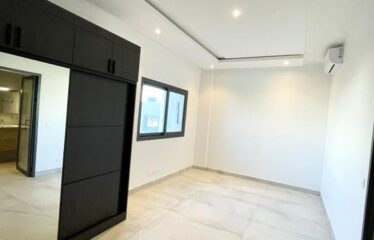 Beautiful upmarket F4 apartment for rent in Almadies