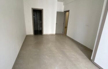 Bel appartement f4 à louer au point E