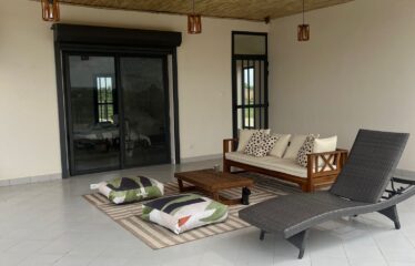 Beautiful 6-room villa for rent in ngaparou