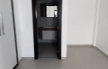 Bel appartement f4 neuf de standing à louer à ngor almadies