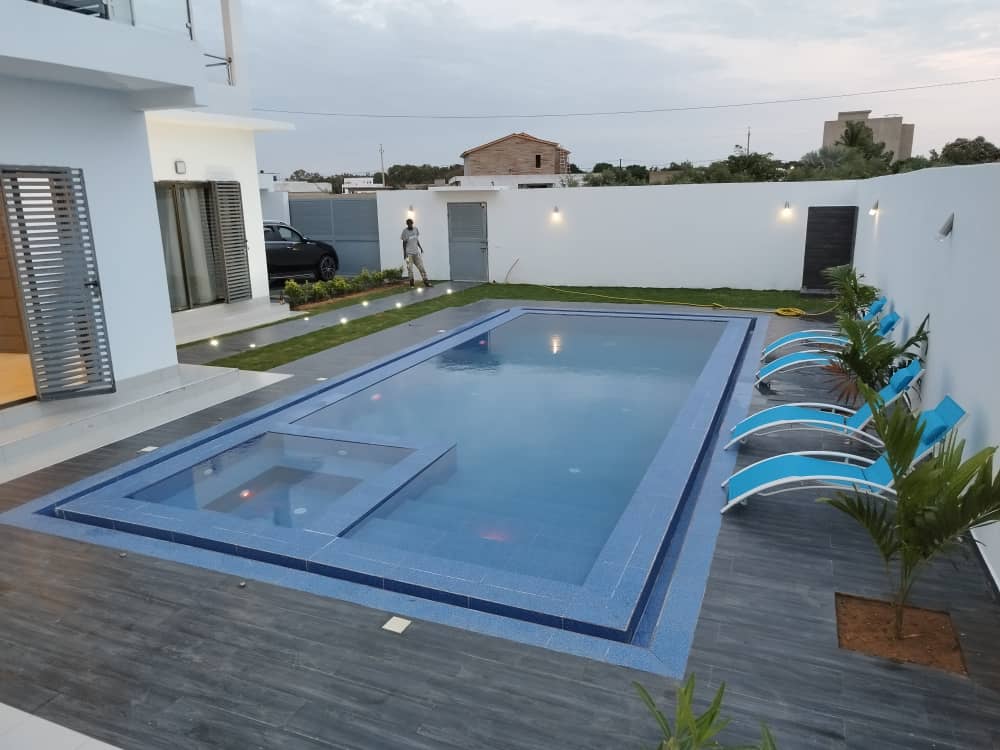 Furnished 5-room villa for rent in saly