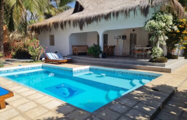 Beautiful furnished villa f4 for rent in ngaparou