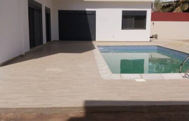 Beautiful new modern 5-room villa for rent in ngaparou