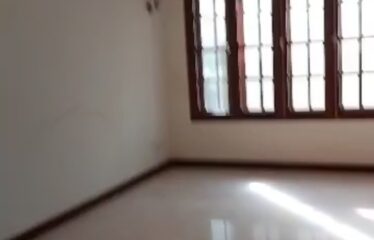 13-room commercial villa for rent yoff biagui