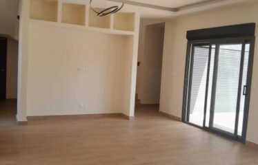 Beautiful new villa f5 unfurnished for rent in ngaparou