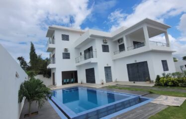 Furnished 5-room villa for rent in saly