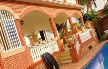 Furnished 6-room villa for rent in yoff cité Djllly Mbaye