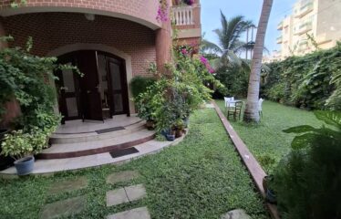 Furnished 6-room villa for rent in yoff cité Djllly Mbaye