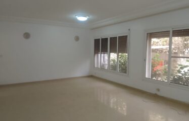 F4 apartment for rent in les almadies route king fad palace