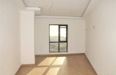 Appartement f4 à la location au point E