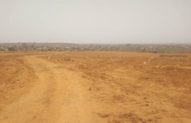 Des terrains à vendre à keur Moussa